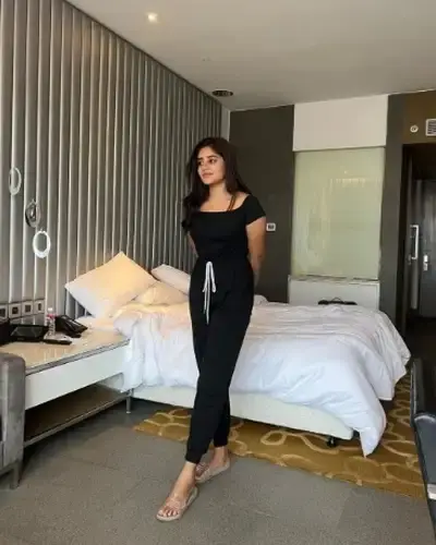 Call Girls Gonda Cash On Delivery